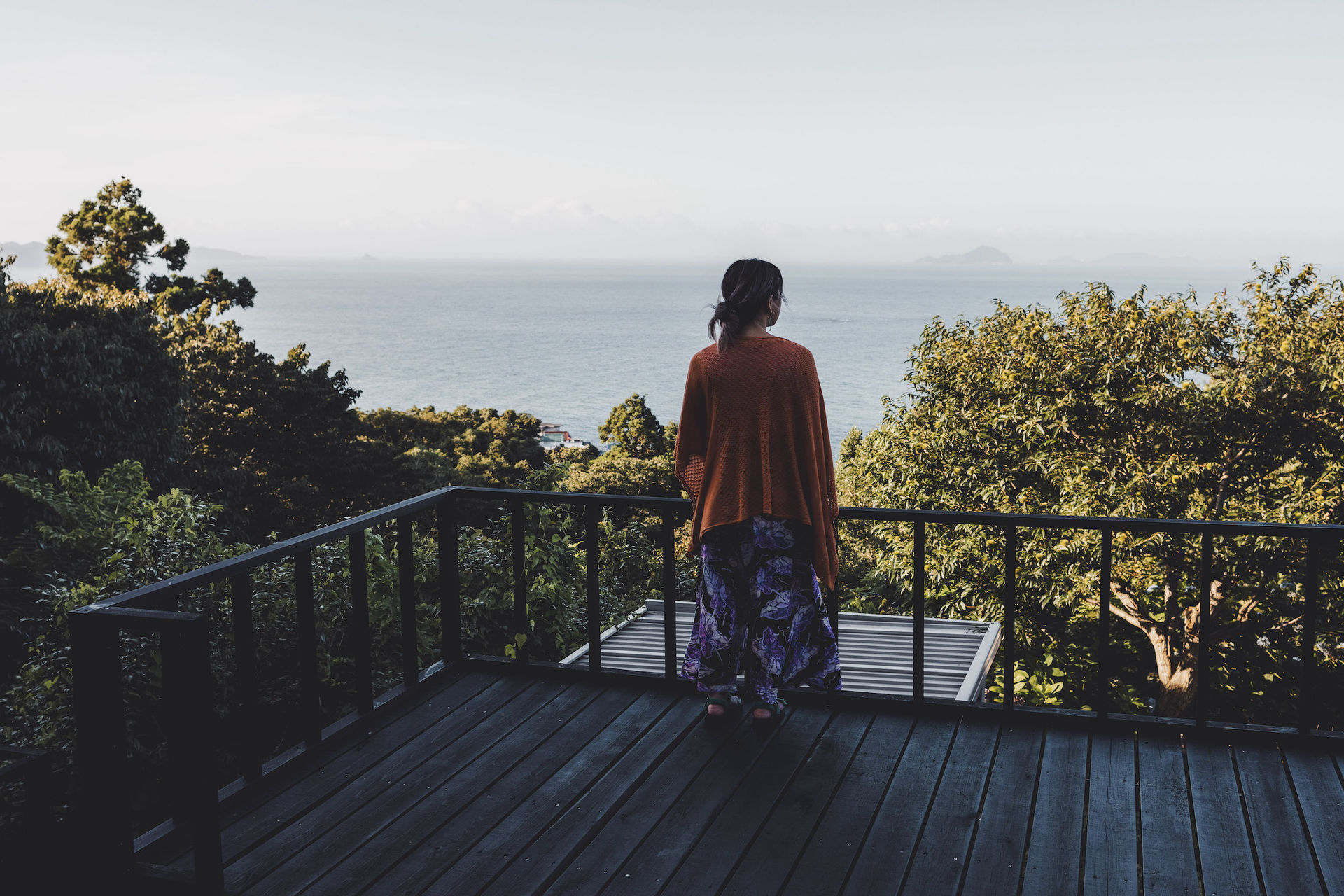 远离日常生活的喧嚣的放松时光